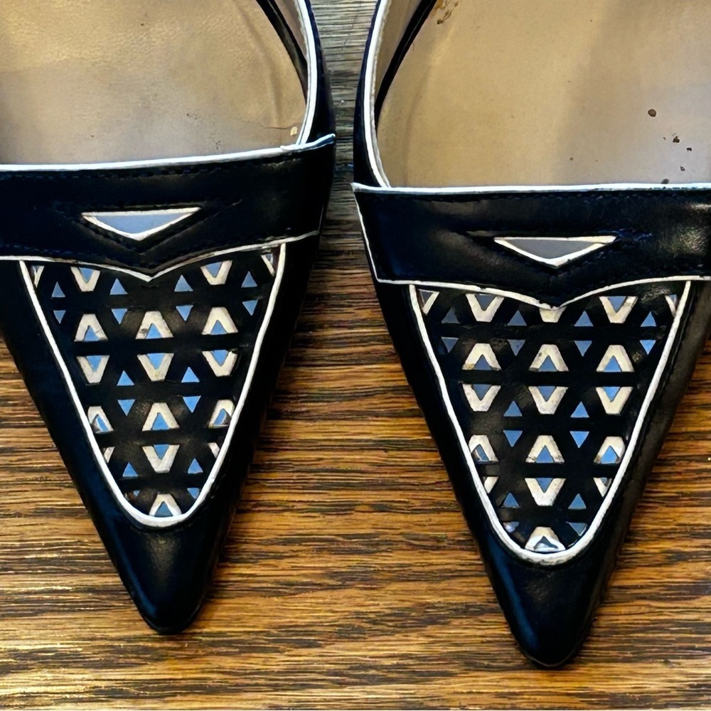 Ellen Tracy Esther Pointed Toe d’Orsay Heel Black Leather Vintage Pattern Sz 6.5 - Picture 3 of 14